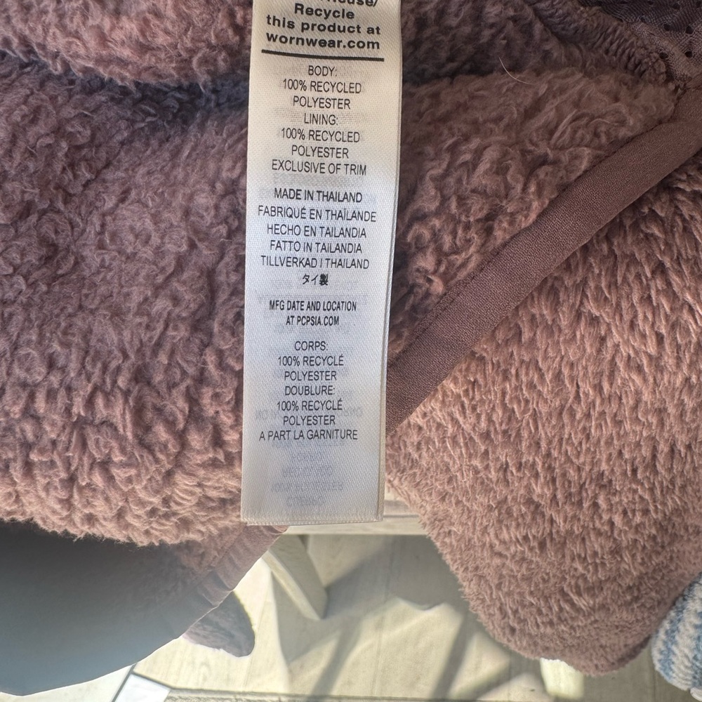 Patagonia Teddy Jacket in Purple